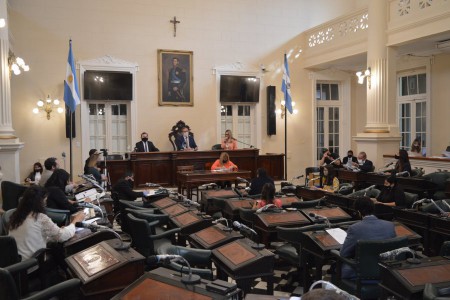 Conejo Deliberante de Correintes: Aprobaron cesión de terrenos para la construcción de un hospital en Santa Catalina.